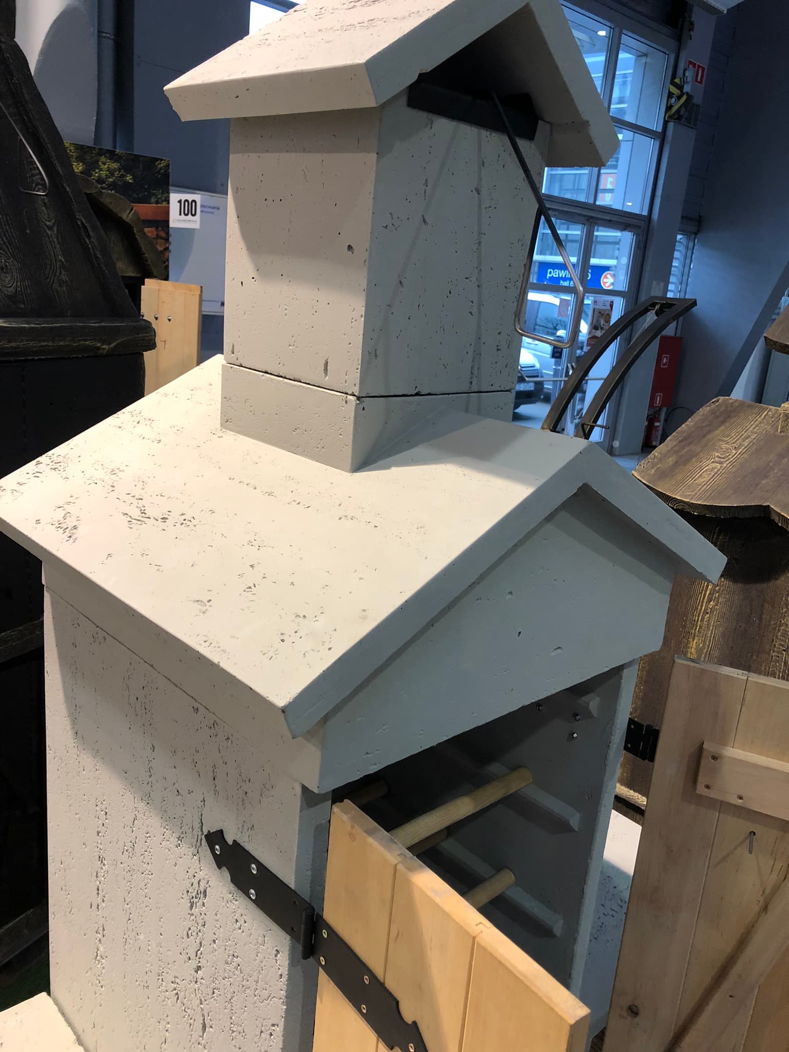 Lauko betoninė rūkykla-kepsninė Smokehouse Helios 14