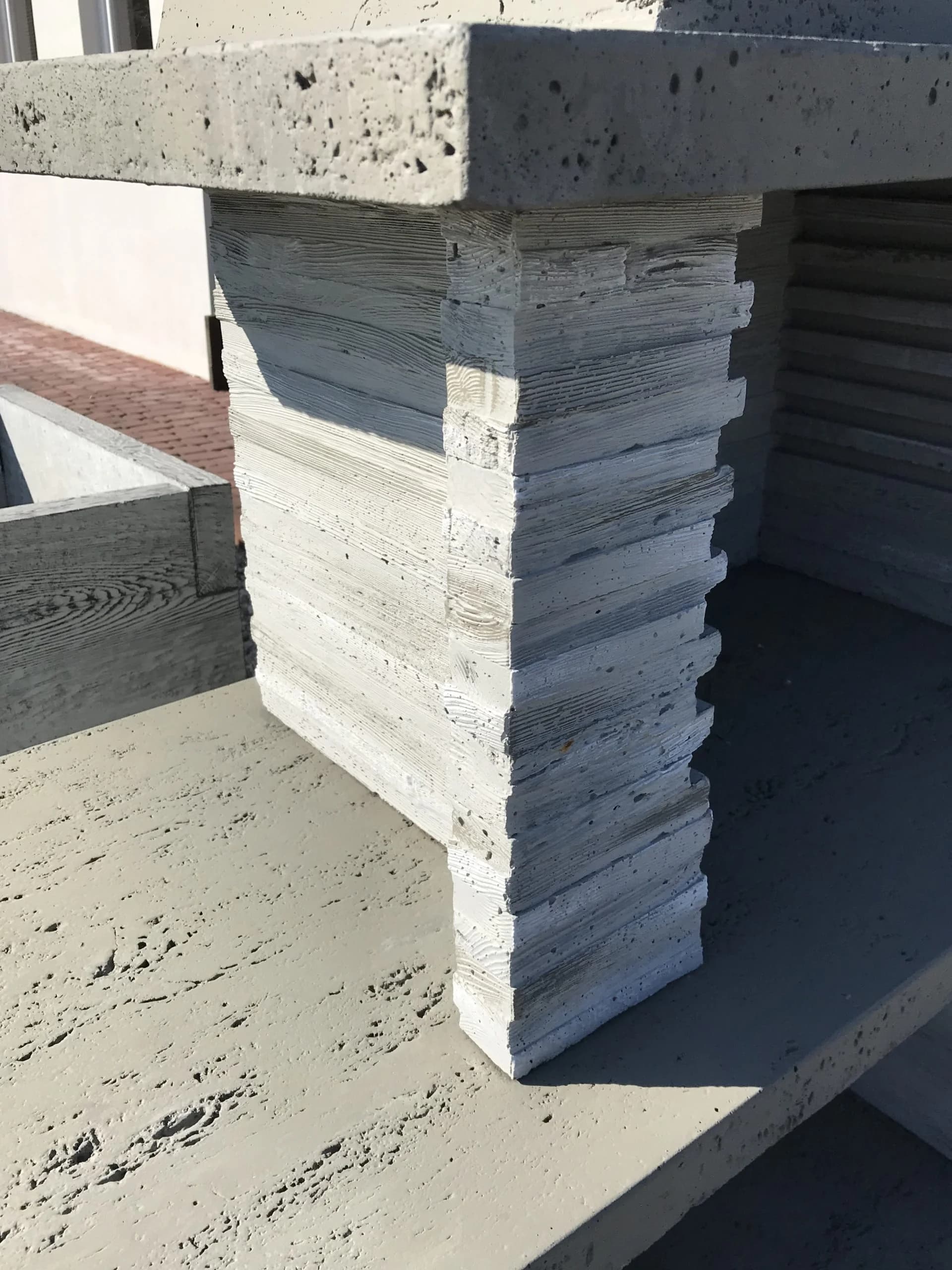 Lauko betoninė kepsninė TRITONAS K15 3